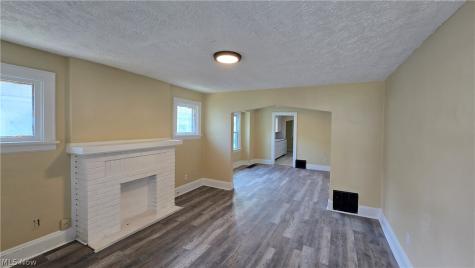 1246 Allendale Avenue Akron OH 44306