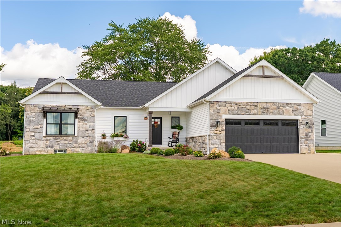 5705 Shadow Ridge Circle NW North Canton OH 44720