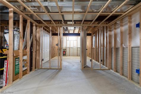 5705 Shadow Ridge Circle NW North Canton OH 44720