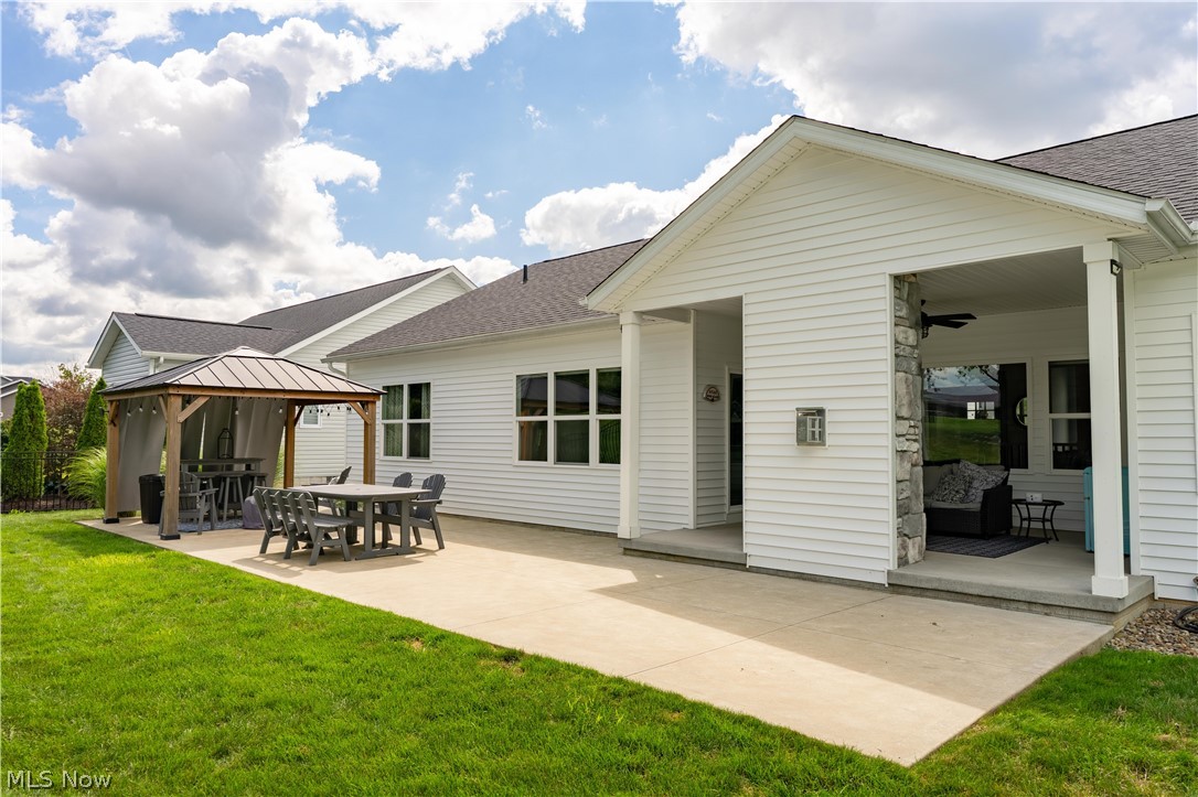 5705 Shadow Ridge Circle NW North Canton OH 44720