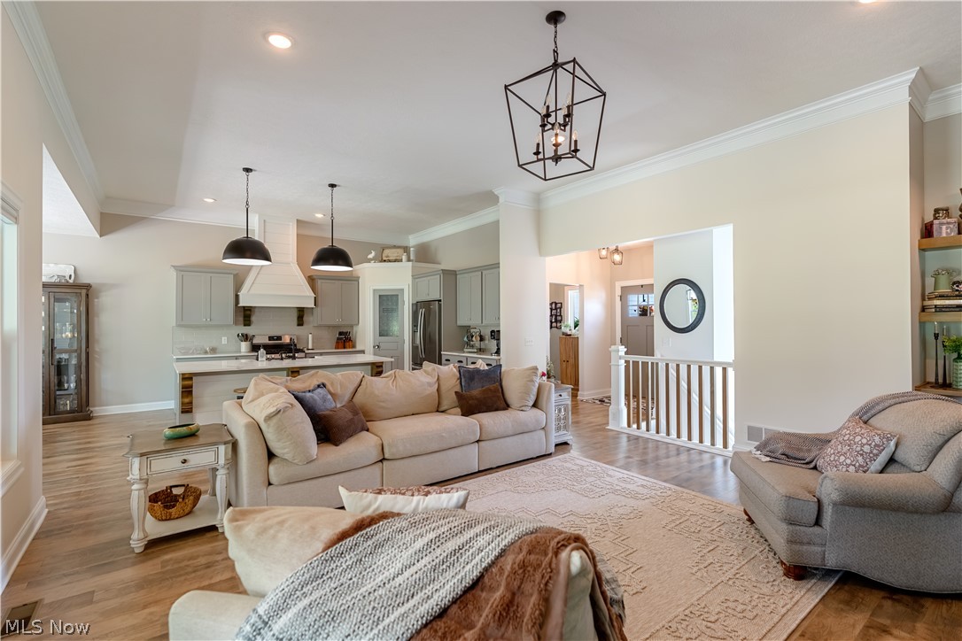 5705 Shadow Ridge Circle NW North Canton OH 44720