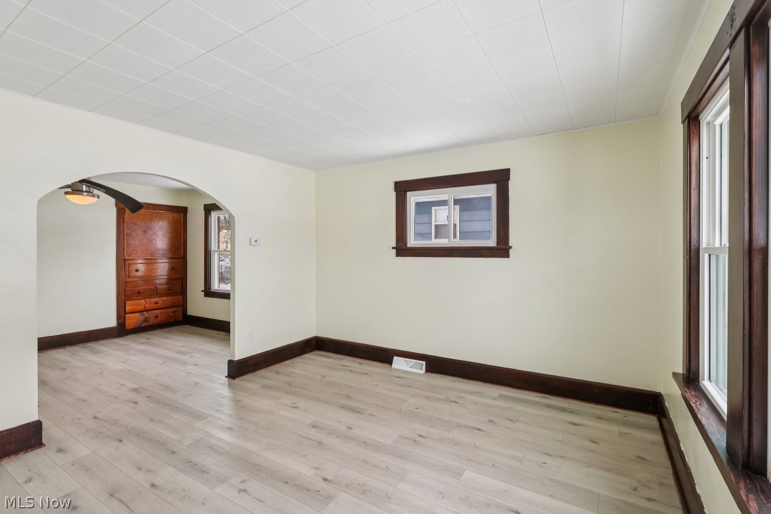 863 Pasadena Avenue Youngstown OH 44502