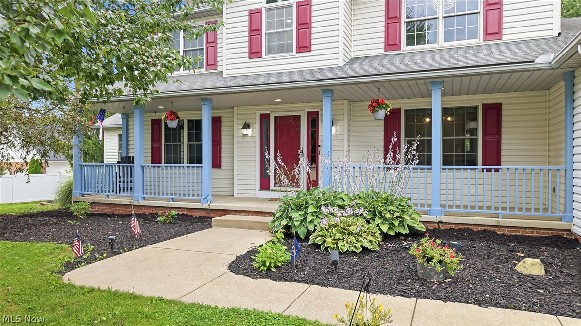 908 Sand Lot Circle Louisville OH 44641