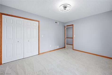 908 Sand Lot Circle Louisville OH 44641