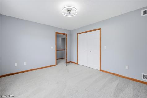 908 Sand Lot Circle Louisville OH 44641
