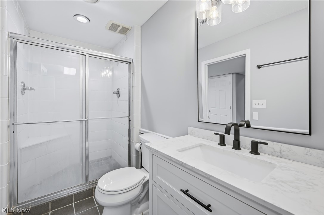 908 Sand Lot Circle Louisville OH 44641