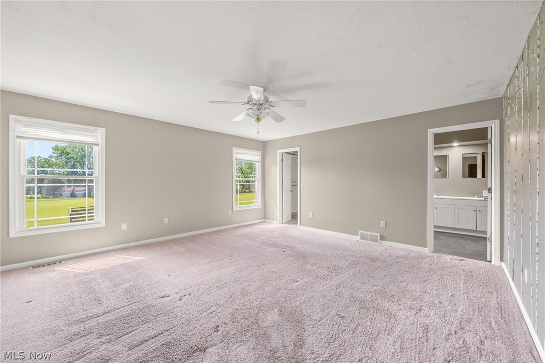 6031 Woodcrest Avenue NE Canton OH 44721