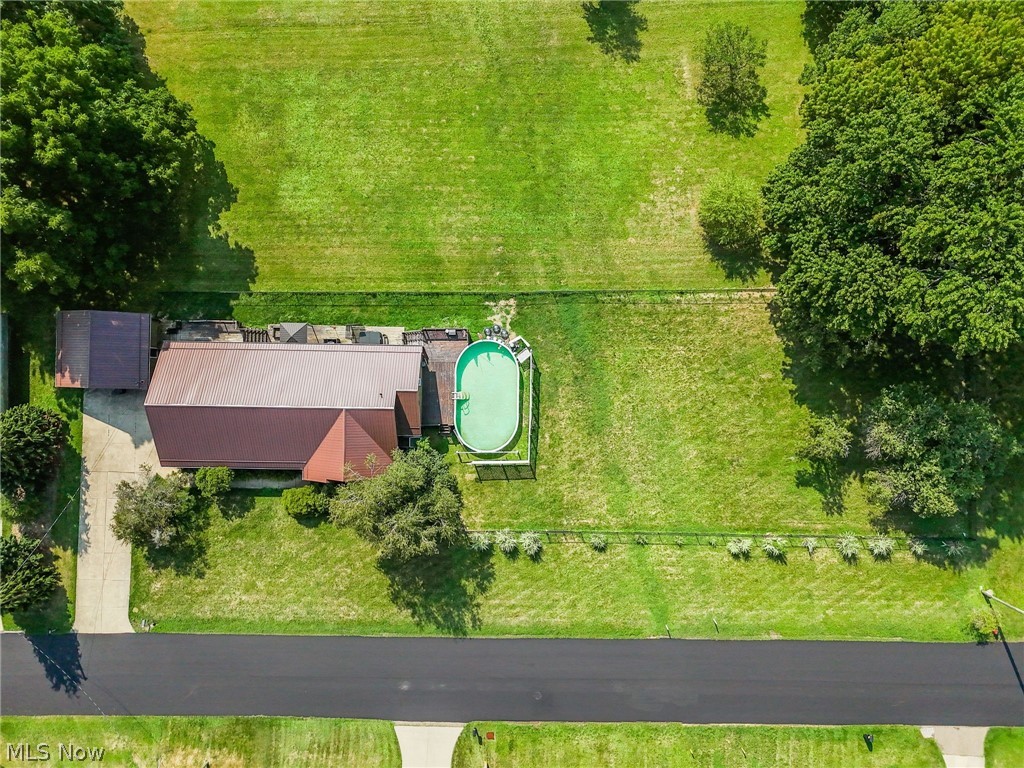 6031 Woodcrest Avenue NE Canton OH 44721