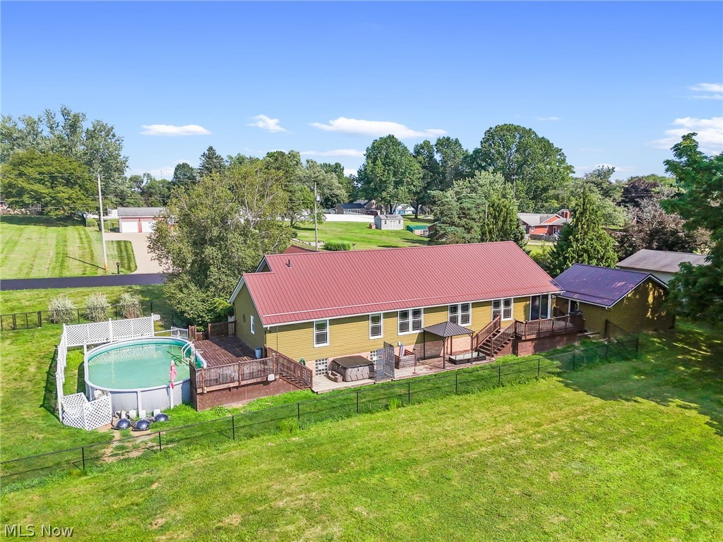 6031 Woodcrest Avenue NE Canton OH 44721