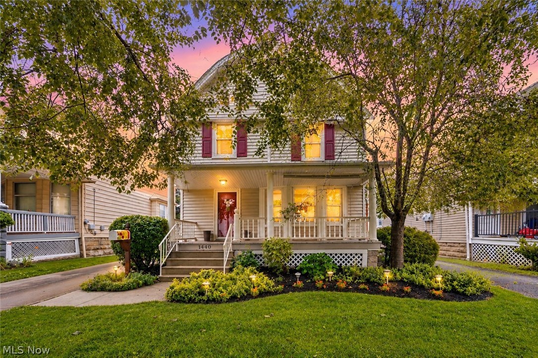 1440 Westwood Avenue Lakewood OH 44107