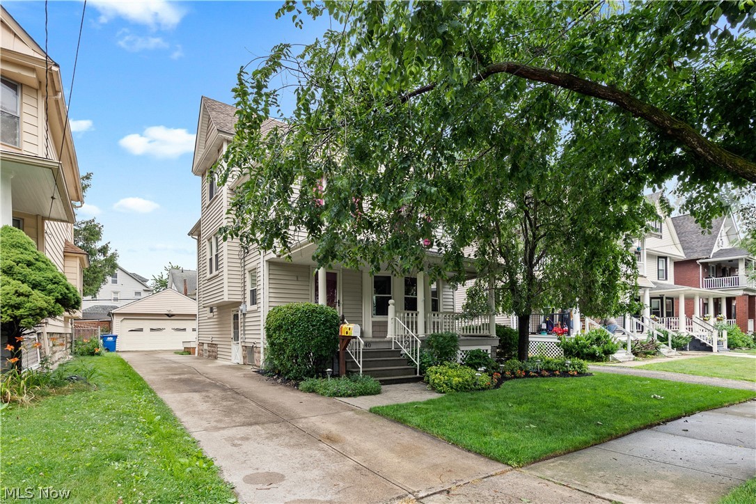 1440 Westwood Avenue Lakewood OH 44107