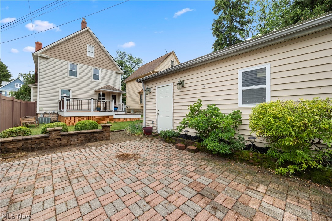 1440 Westwood Avenue Lakewood OH 44107
