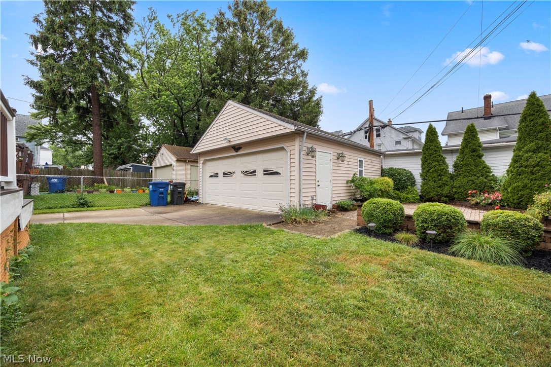 1440 Westwood Avenue Lakewood OH 44107