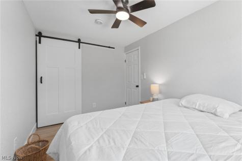78 Summerberry Lane Niles OH 44446
