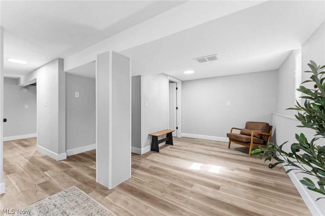 78 Summerberry Lane Niles OH 44446