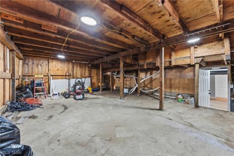 78 Summerberry Lane Niles OH 44446