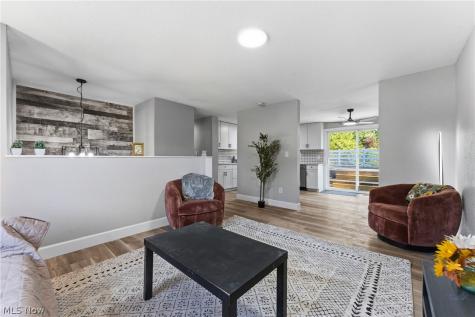 78 Summerberry Lane Niles OH 44446