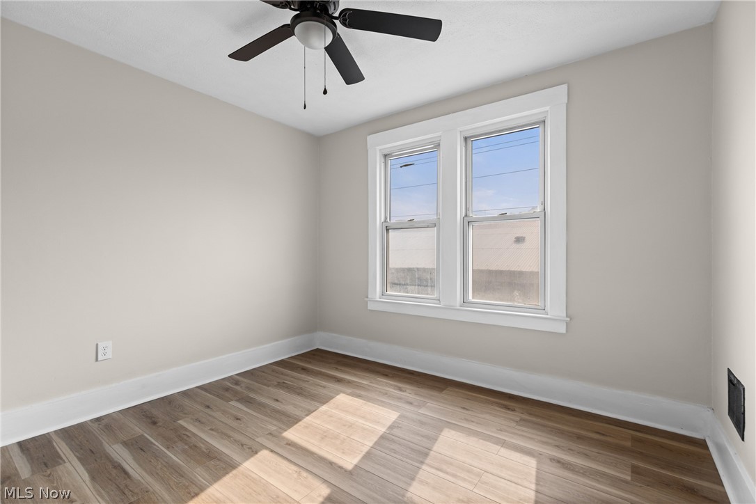 725 S 4th Street Martins Ferry OH 43935