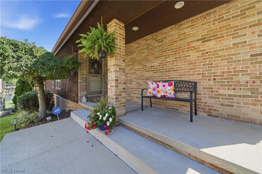 5629 N Island Drive NW Canton OH 44718