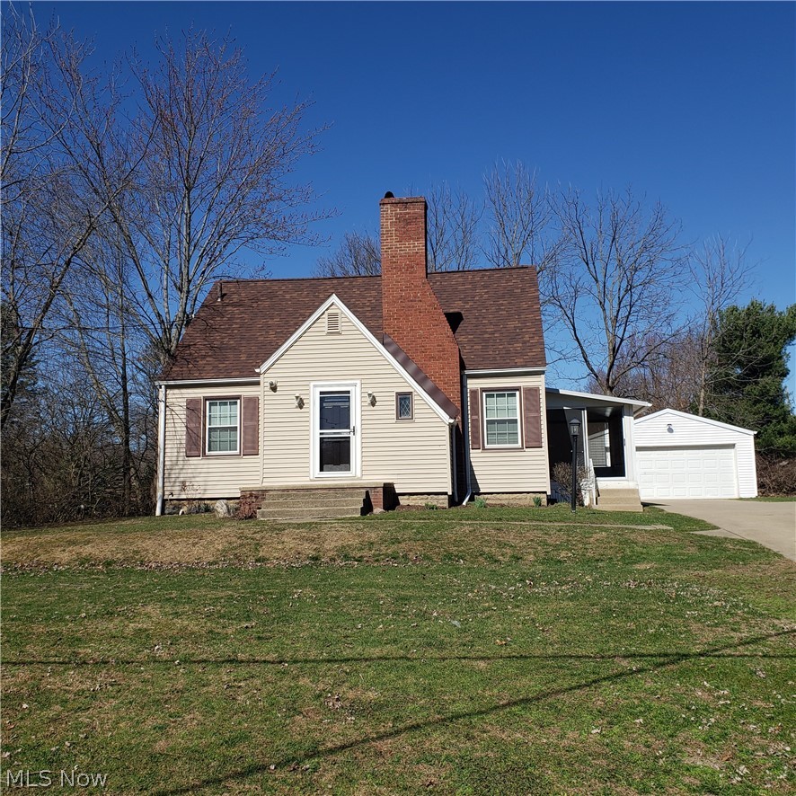 5411 Columbus Road NE Louisville OH 44641