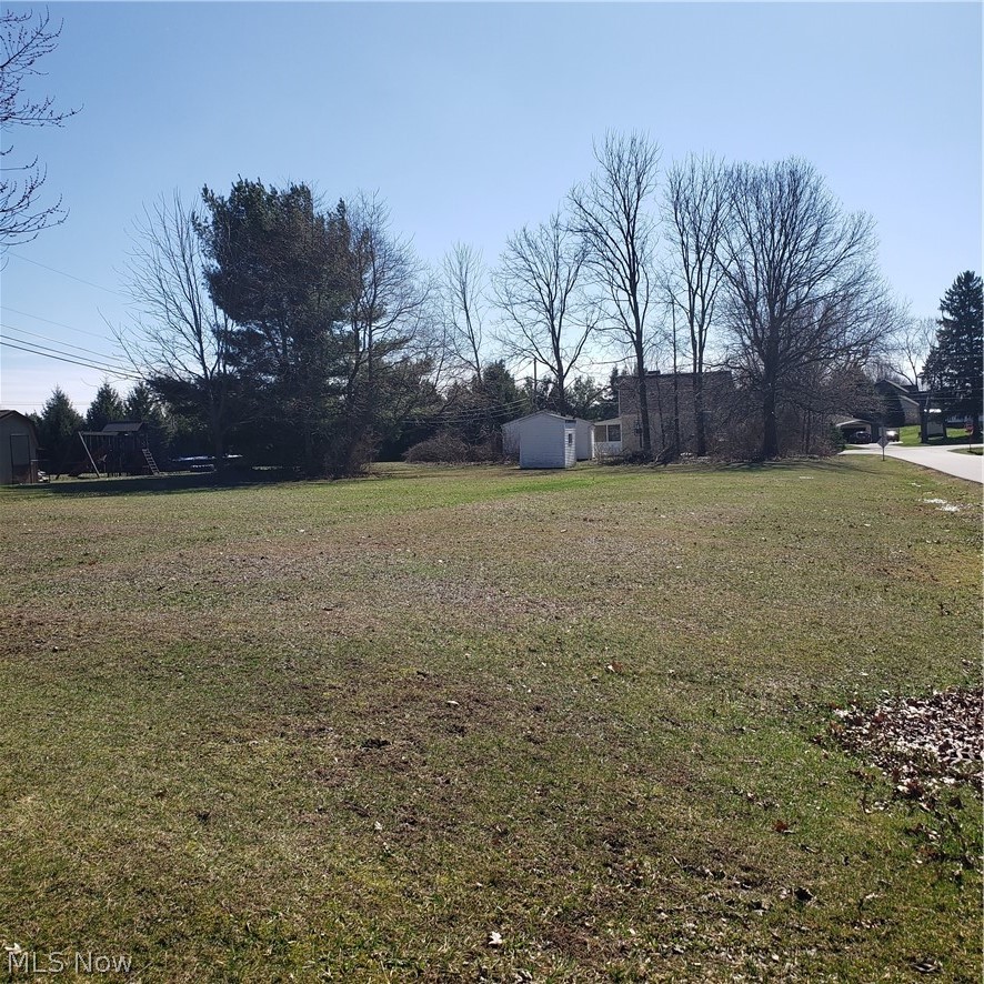 5411 Columbus Road NE Louisville OH 44641