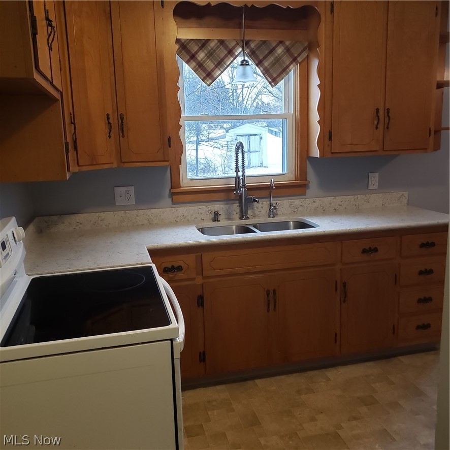 5411 Columbus Road NE Louisville OH 44641