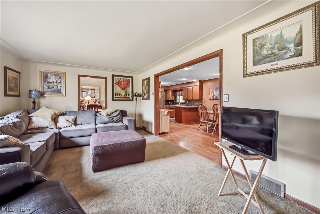 1187 Southridge Drive Salem OH 44460