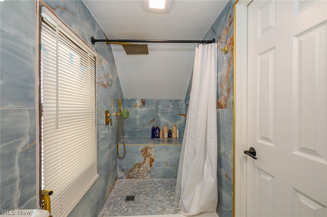 15497 Hummel Road Brook Park OH 44142