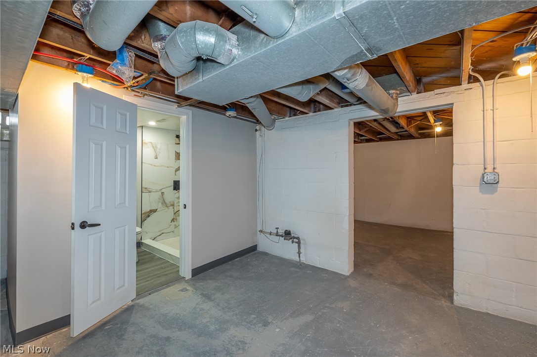 15497 Hummel Road Brook Park OH 44142