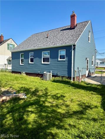15497 Hummel Road Brook Park OH 44142