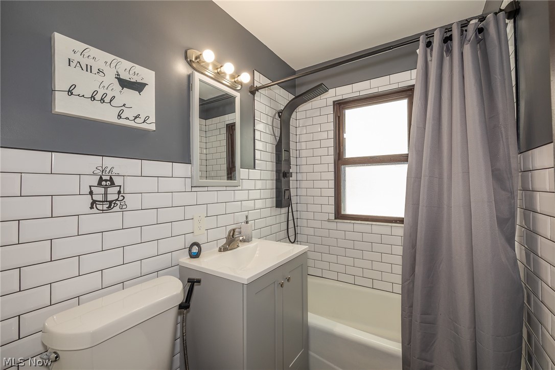 15497 Hummel Road Brook Park OH 44142