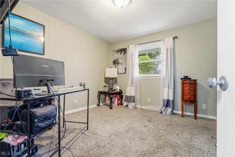 6727 Amsel Avenue NE Canton OH 44721