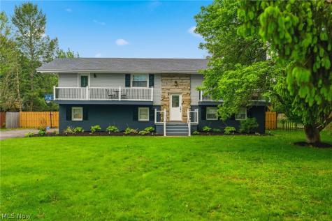 6727 Amsel Avenue NE Canton OH 44721