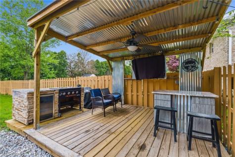 6727 Amsel Avenue NE Canton OH 44721