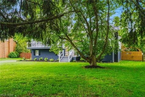 6727 Amsel Avenue NE Canton OH 44721