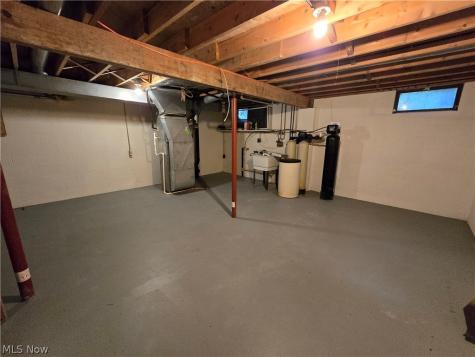 1069 Ghent Road Akron OH 44333