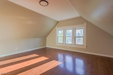 1337 E 84th Street Cleveland OH 44103