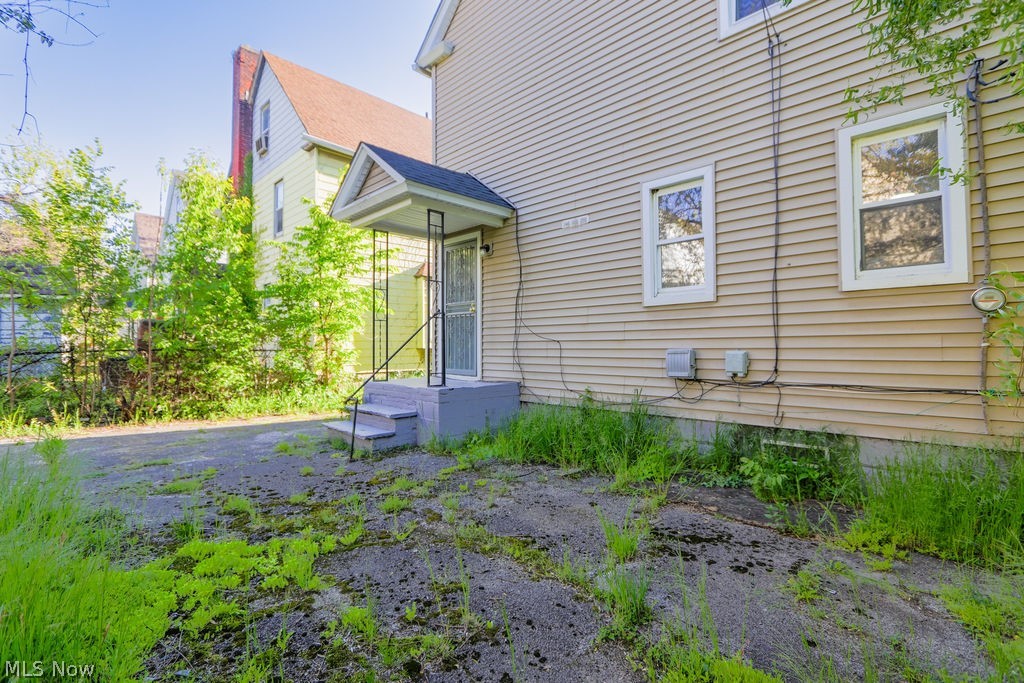 1337 E 84th Street Cleveland OH 44103
