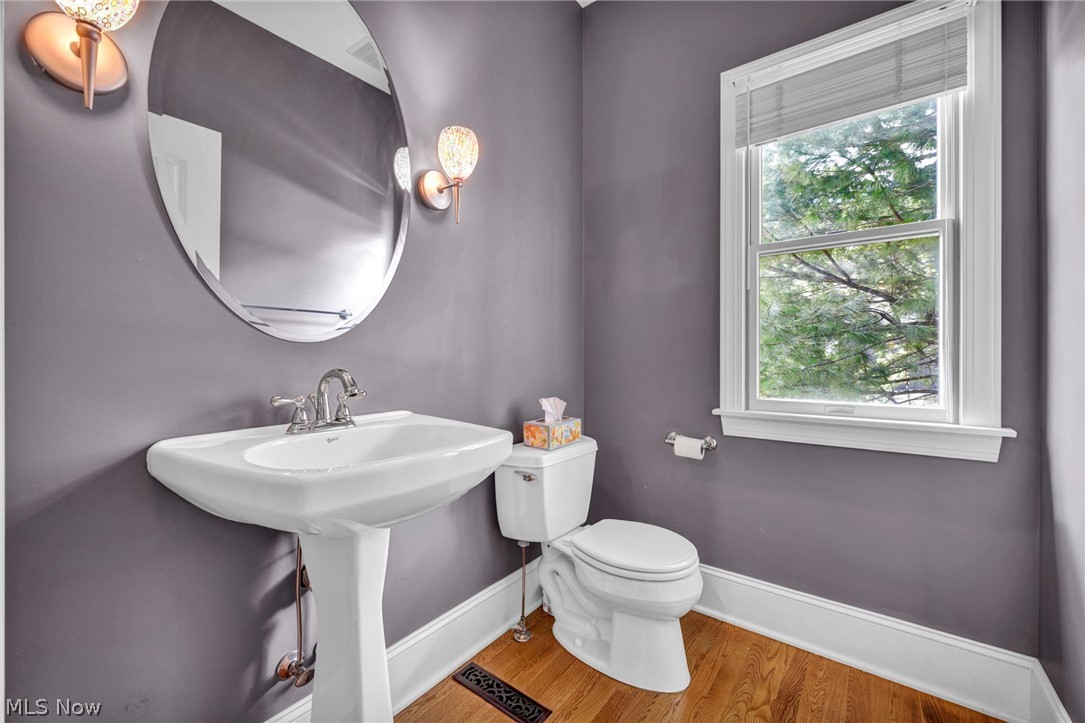 408 Regalstone Lane Copley OH 44321