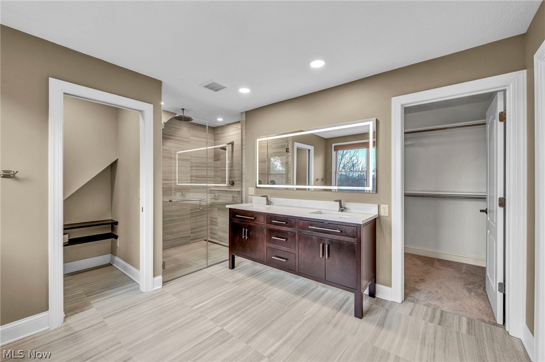 408 Regalstone Lane Copley OH 44321