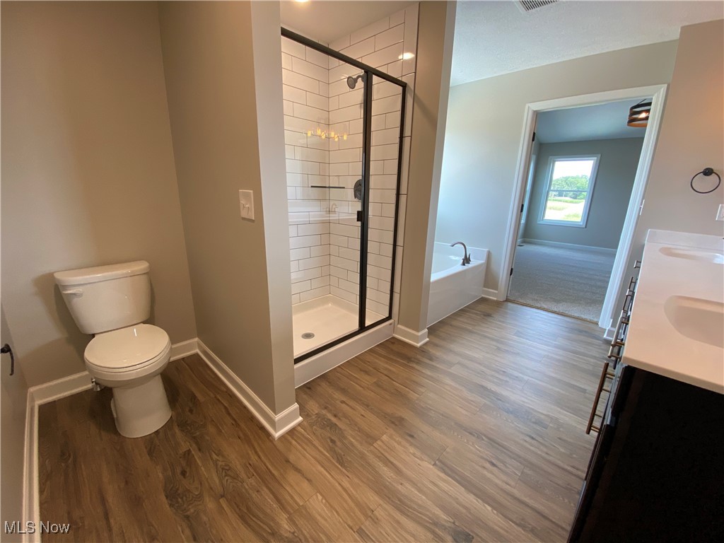 2244 Ledgestone Drive NW Uniontown OH 44685