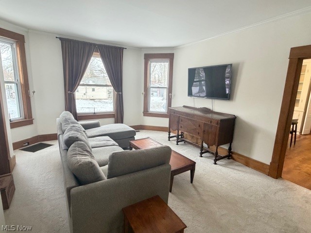 152 E Main Street New London OH 44851