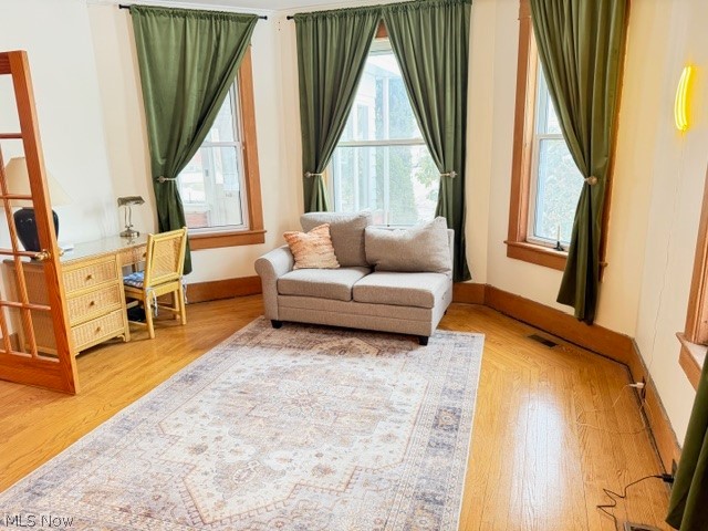 152 E Main Street New London OH 44851