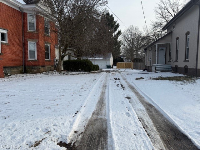 152 E Main Street New London OH 44851