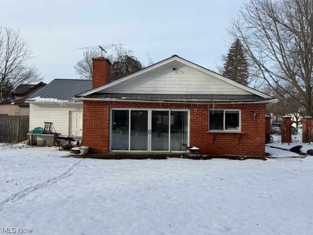 152 E Main Street New London OH 44851