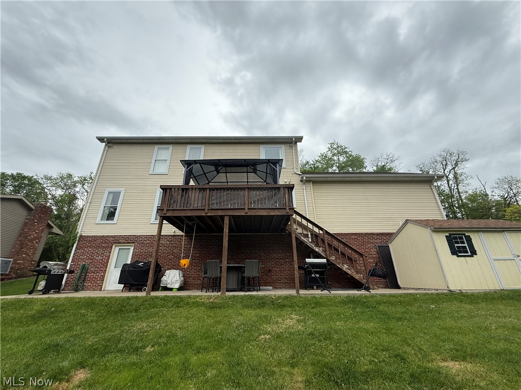 71240 Skyview Drive Martins Ferry OH 43935