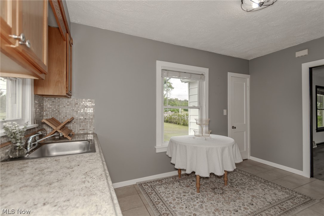 7987 Euclid Chardon Road Kirtland OH 44094