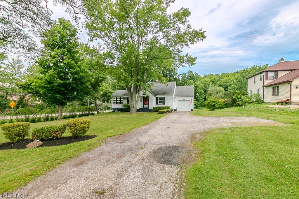 7987 Euclid Chardon Road Kirtland OH 44094