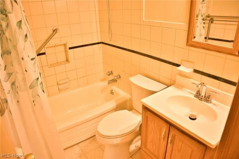 10855 Ronald Drive Parma OH 44130