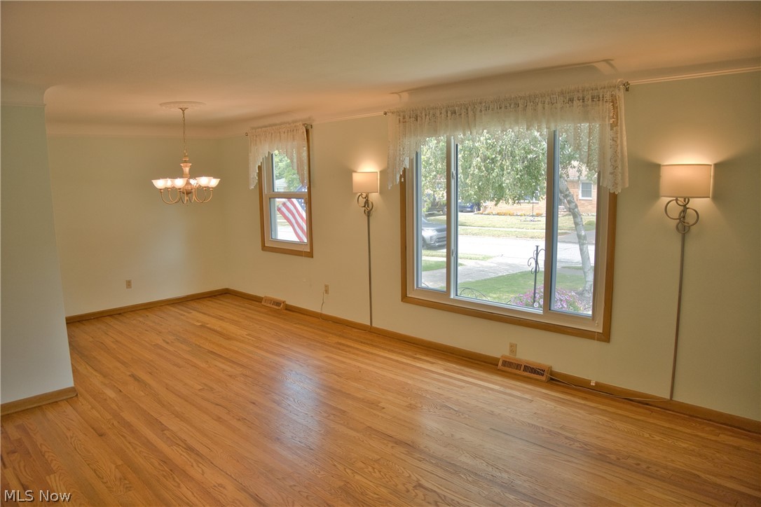 10855 Ronald Drive Parma OH 44130